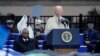 جو بایدن، رئیس جمهوری ایالات متحده، در حال سخنرانی به مناسبت بیست و یکمین سالگرد حملات تروریستی ١١ سپتامبر، در پنتاگون