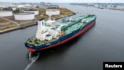 IRAN-CRISIS/SHIPPING-EMIRATES