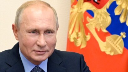 Tổng thống Nga Vladimir Putin nói rằng việc kết nạp Litva, Latvia và Estonia vào Liên Xô đã được thực hiện trên cơ sở hợp đồng, với sự đồng ý của các giới chức dân cử.