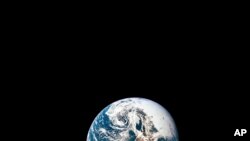 Imagen de la tierra tomada desde el transbordador Apollo 10, en mayo de 1969. 