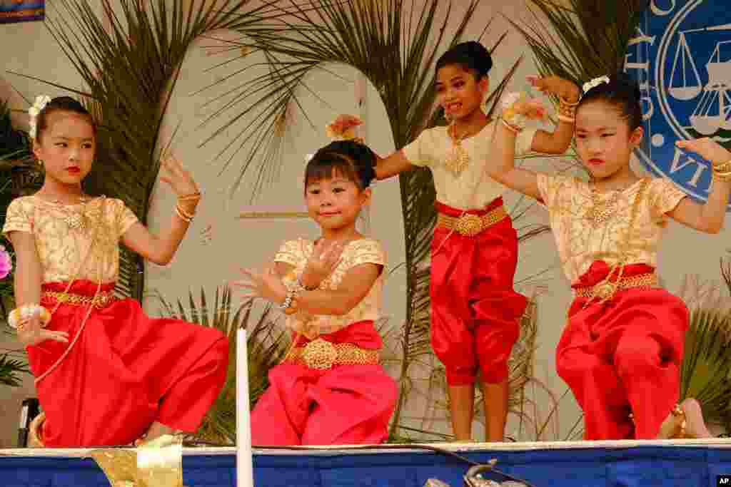 ទិវាសហគមន៍ខ្មែរ២០១០
