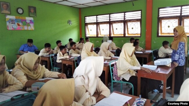 Pelajaran Bahasa Jawa di SMP Muhammadiyah Minggir 2, Sleman, DIY. (Foto: dok sekolah)