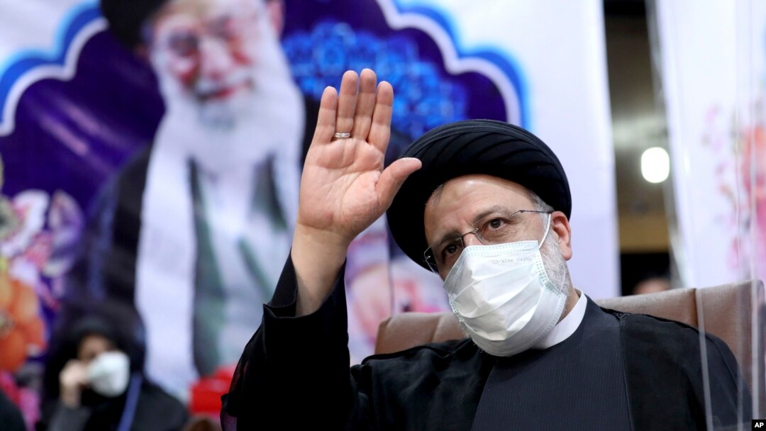Ebrahim Raisi akan dilantik sebagai Presiden baru Iran, Kamis, 5 Agustus 2021. (Foto: AP Photo/Ebrahim Noroozi)