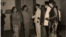 Ali Sastroamidjojo bersalaman dengan Bung Karno pada Konferensi Asia-Afrika tahun 1955. (courtesy: dok. keluarga)
