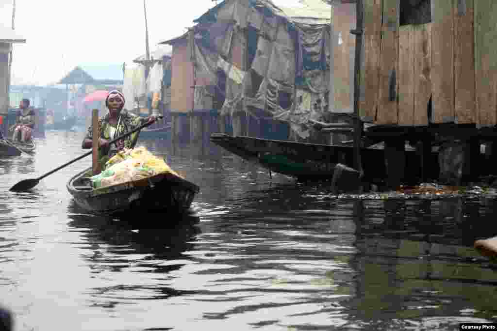 Makoko community leaders say in addition to the floating school, they are working to rebuild homes and churches,&nbsp;Makoko, Lagos, July 5, 2013. Photo: VOA/H. Murdock