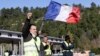 Francuska odložila povećanje poreza na gorivo - pobeda "žutih prsluka"
