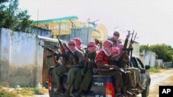 Kikosi cha kundi la wanamgambo wa Alshabab.