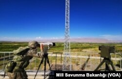 Milli Savunma Bakanlığı tarafından paylaşılan ve İran sınırında görev yapan bir gözlem istasyonu