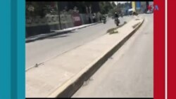 Ayiti: Aktivite yo paralize nan kapital la, Pòtoprens, nan moman nèg ame ap simen latèrè nan plizyè katye vil la.