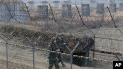  دجنوبي کوريا ديونيفيکيشن وزارت يو چارواکي دنوم نۀ څرګندولو په شرط خبريالانو ته وئيلي دي چې تازه جوهري تجربه يو سخت ګام ؤ چې ورسره دجزيرې پشان کوريا امن اؤ دسيمې ثبات اغيزمن کړى دى.