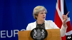 La Première ministre britannique Theresa May lors d'une conférence de presse à Bruxelles, le 20 octobre 2017.