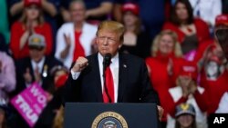 Umongameli Donald Trump.