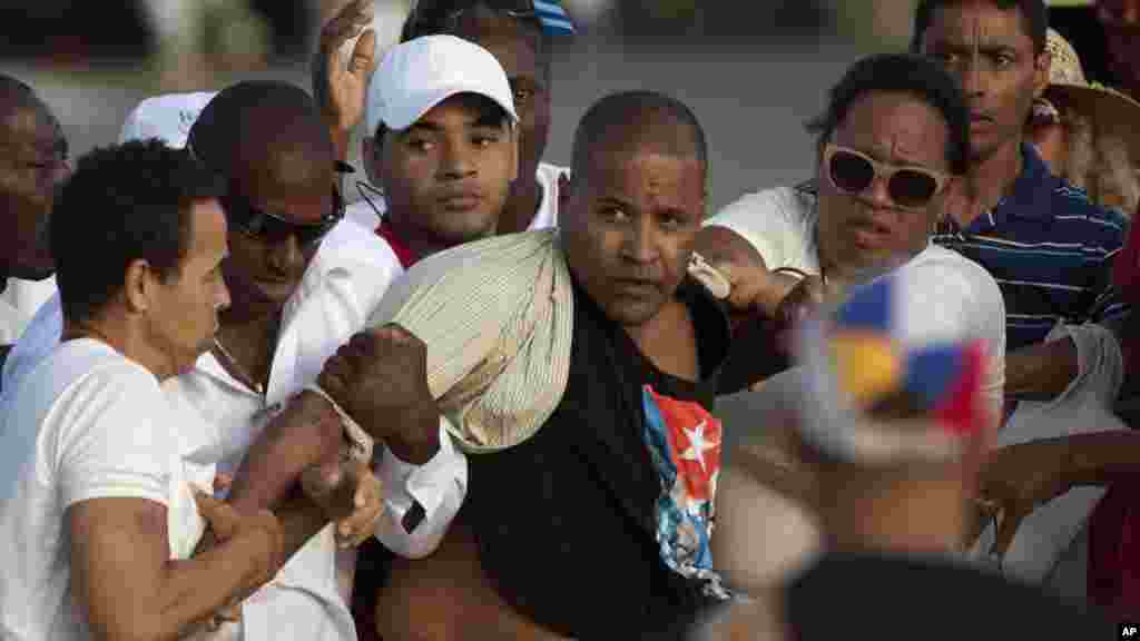 በኩባ የላብ አደሮች ቀን ሲከበር