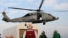VOA记者乘美军直升机目击救灾行动