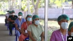 APTOPIX Virus Outbreak Myanmar (မွတ္တမ္းဓါတ္ပုံ)