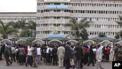 Kenya Teachers protesting in front of Prime Ministers office in Nairobi during their protest in Nairobi. (File)
