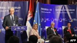 Predsednik Srbije Boris Tadić govori na prvom Forumu Srbija-EU "Prevazilaženje krize, put ka Evropskoj uniji", 9. septembra 2011.