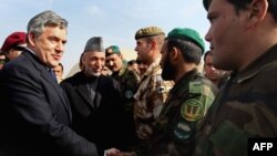 نخست وزیر بریتانیا از افغانستان بازدید می کند