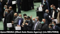 Архив: голосование в парламенте Ирана