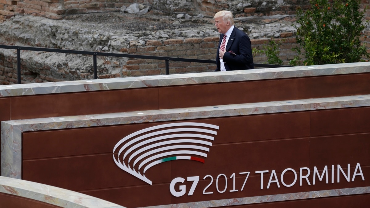 Трамп на саммите G-7 призвал решить ядерную проблему КНДР