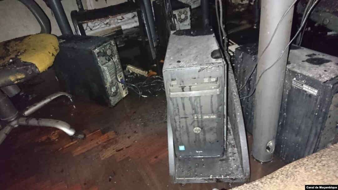  Burnt equipment is seen in the editorial offices of Canal de Moçambique. (Courtesy - Canal de Moçambique)