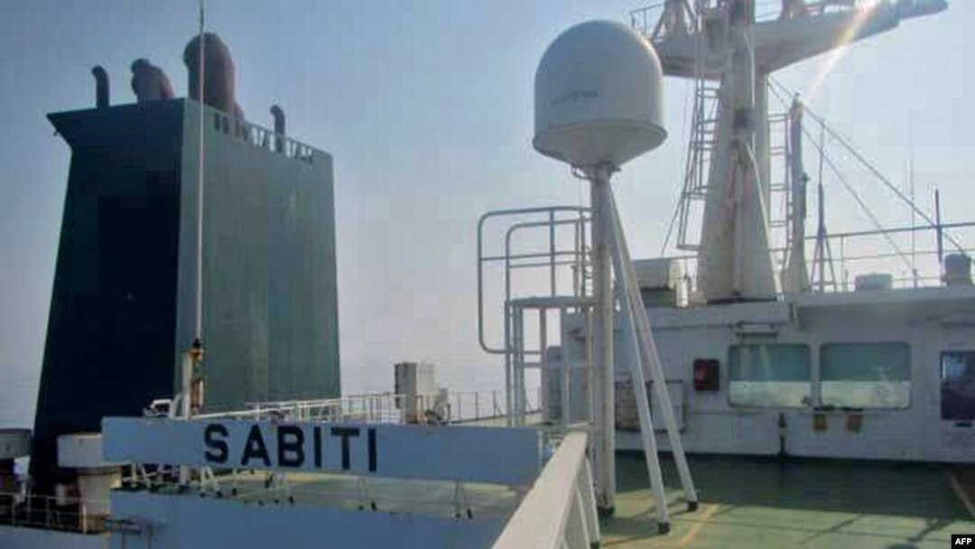 Gambar selebaran yang dirilis TV Negara Iran IRIB pada 10 Oktober 2019, diduga menunjukkan kapal tanker minyak mentah Iran Sabiti berlayar di Laut Merah. (Foto: AFP)