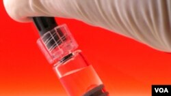 Laporan dari United National AIDS mengatakan diperkirakan 50 juta perempuan Asia beresiko terinfeksi HIV/AIDS dari pasangan intim mereka. Kondisi di Indonesia ini sama halnya dengan negara-negara di Asia lainnya.
