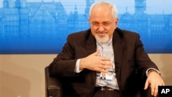 El canciller iraní, Mohamad Javad Zarif, dijo que su país tiene la voluntad de lograr un acuerdo nuclear a largo plazo.