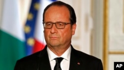 Presiden Perancis Francois Hollande mengumumkan bahwa Perancis akan memulai serangan udara terhadap militan ISIS di Suriah (14/9).