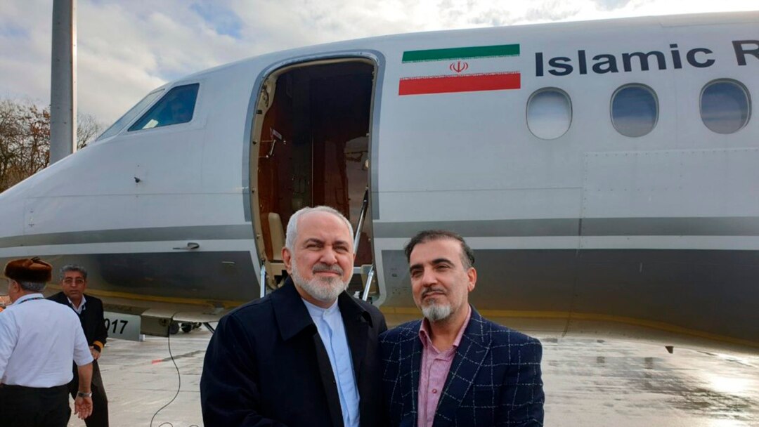 د ایران خارجه وزیر محمد جواد ظریف د ایراني ساینس پوهه مسعود سلیماني هرکلی کوي چې امریکا بند څخه ازاد کړو