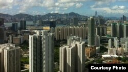 香港地少人多，住宅房屋都非常密集