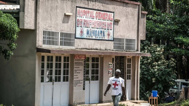 Trois patients contaminés par Ebola quittent l'hôpital en RDC