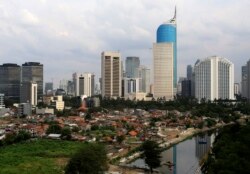 Pemandangan udara dari kawasan bisnis di Jakarta. (Foto: REUTERS/Beawiharta)