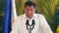 El presidente filipino, Rodrigo Duterte, habló en una conferencia de prensa antes de viajar a Japón, el martes, 25 de octubre, de 2016.

