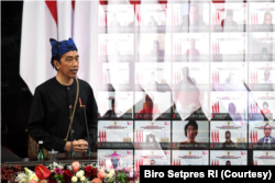 Jokowi dalam pidato Nota Keuangan di Gedung MPR/DPR RI, Senayan, Jakarta, Senin (16/8) menargetkan pertumbuhan ekonomi 2022 di kisaran 5%-5,5% (Foto: Courtesy/Biro Setpres)