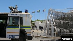 Un véhicule de la police sud-africaine, à Capte Town, le 26 octobre 2016.