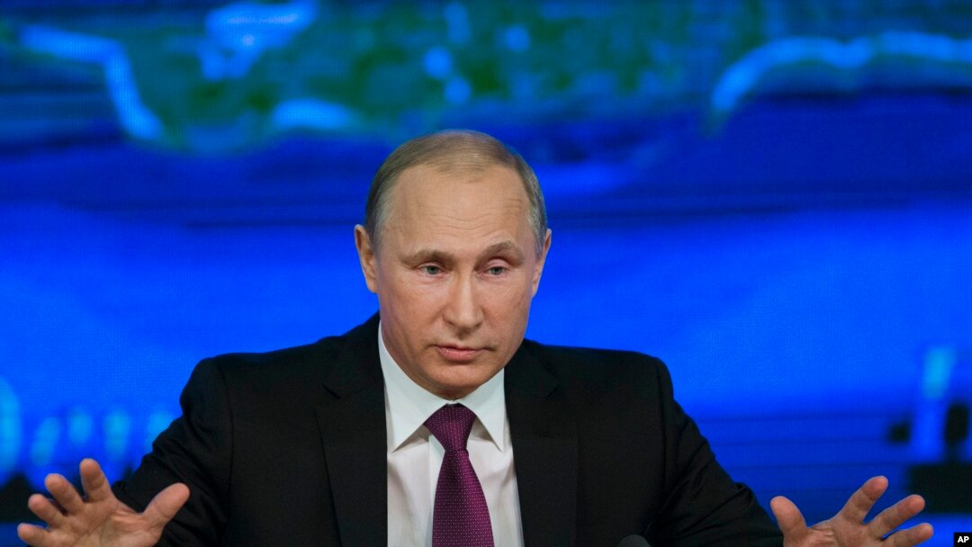 Presiden Vladimir Putin dalam konferensi pers tahunan di Moskow, Rusia (18/12).