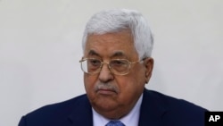 محمود عباس رئیس تشکیلات خودگردان فلسطینی ۳۰ آوریل گفت کشتار یهودی‌ها به دلیل فعالیت‌های اقتصادی آنها بود، نه یهودستیزی نازی‌ها.