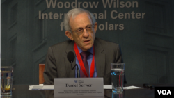 Profesor Daniel Serwer