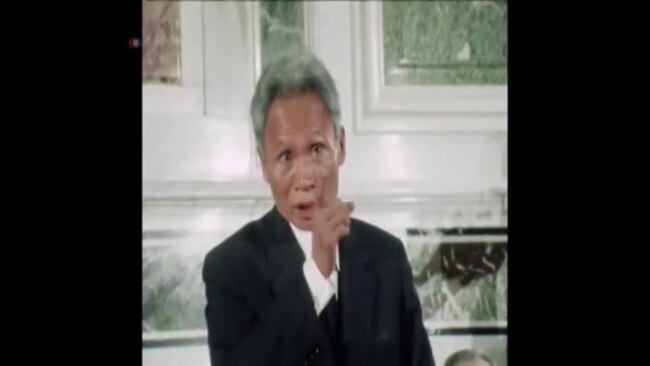 Thủ tướng Phạm Văn Đồng nói về những trại cải tạo sau năm 1975