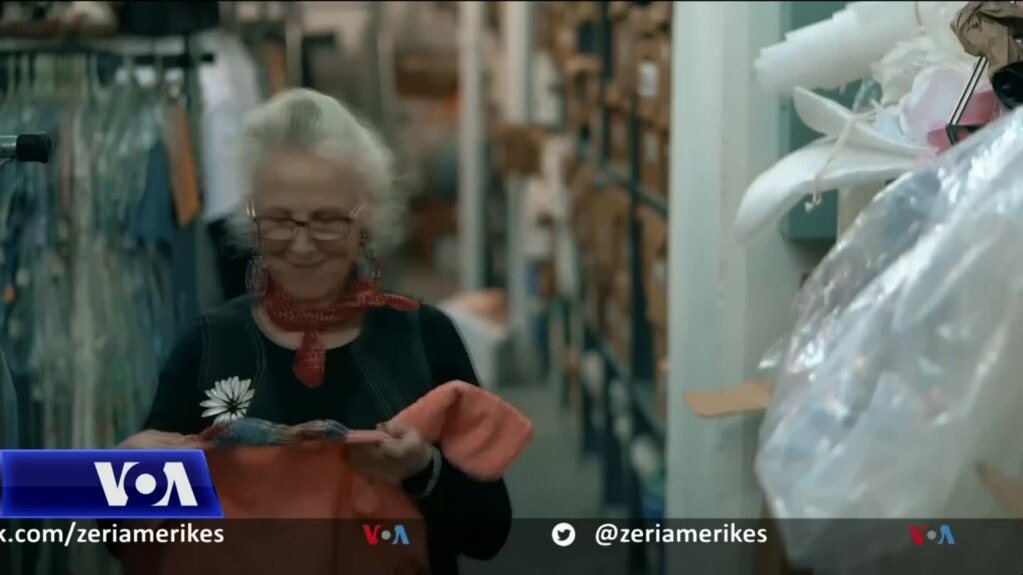 Kostumografia në film dhe teatër