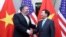 Ngoại trưởng Hoa Kỳ Michael R. Pompeo (trái) gặp Phó thủ tướng - Bộ trưởng Ngoại giao Phạm Bình Minh tại Washington vào ngày 22/5/2019. 
