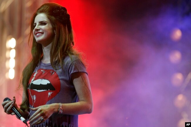 FILE - Singer Lana Del Ray performs at the Isle of Wight festival, Friday, June 22, 2012 southern England. (AP Photo/Jim Ross)