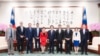 台湾总统赖清德在台北总统府会见由美国国会众议院外交事务委员会亚太小组主席金映玉(穿红色服装者)率领的跨党派众议员代表团。(2026年7月31日）