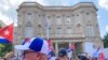 Cubanos marcharon hasta la embajada de Cuba en Washington para manifestar su repudio al régimen 