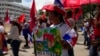 Indígenas opuestos a contrato minero en Panamá suspenden bloqueos durante 12 horas 