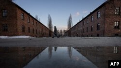 Barake nekadašnjeg koncentracionog logora Aušvic-Birkenau u Poljskoj, 26. januara 2025, dan pre obeležavanja 80. godišnjice sovjetskog oslobođenja logora.