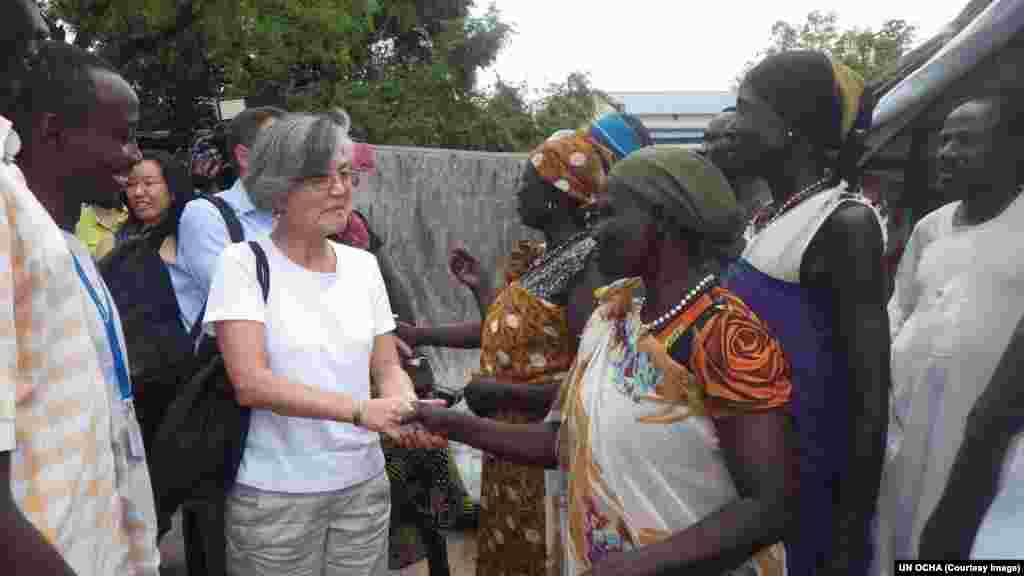 Kang meets with women in Pibor County, where tens of thousands of people have been displaced by violence.&nbsp;