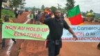 Des manifestants ce dimanche à Bafoussam, au Cameroun le 4 novembre 2018. (VOA/Emmanuel Jules Ntap)