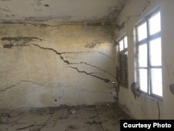 A school building crumbles in Quetta, in Pakistan's Baluchistan province. (Photos courtesy of University of Baluchistan)